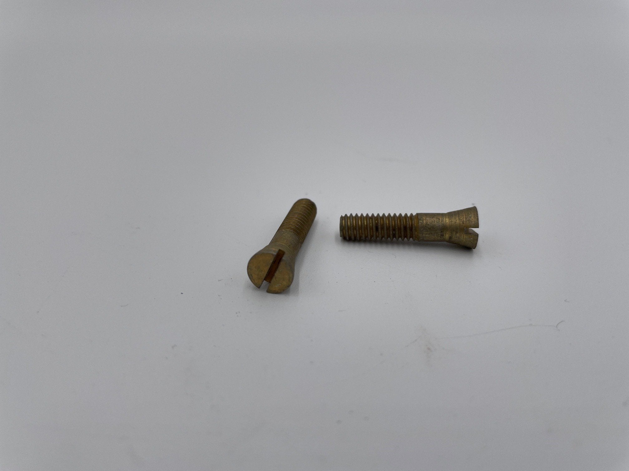 PEP-D000619, OTIS STEP SCREWS ESC